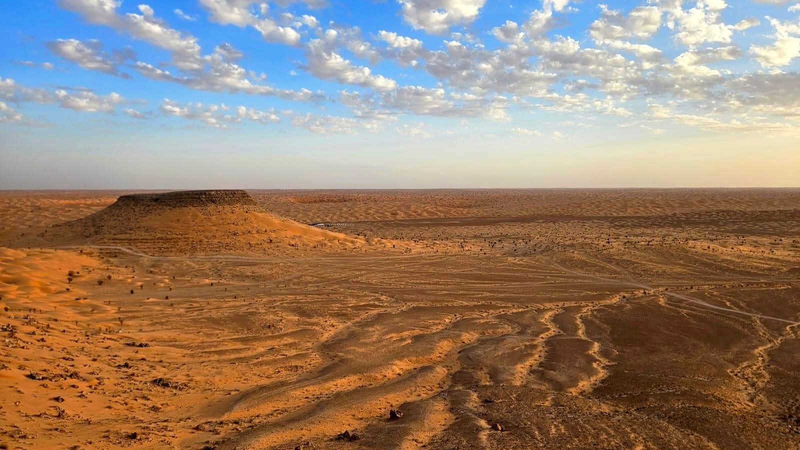 Chott el-Djerid salt lake mirages